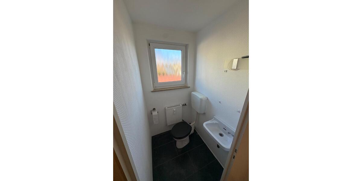 Etagenwohnung Villingen-Schwenningen Schwenningen - 3.5 Zimmer, 90 m&sup2;, 850&euro; | Angebot:24839458