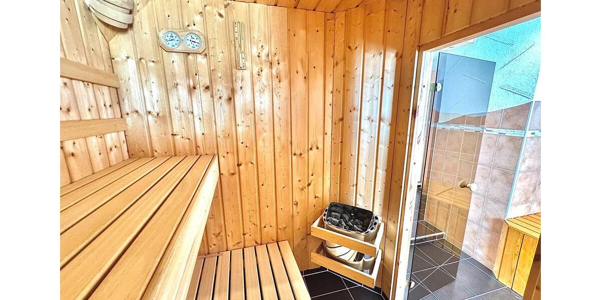 Einfamilienhaus Schramberg - 5 Zimmer, 176 m&sup2;, 1.449&euro; | Angebot:25831363