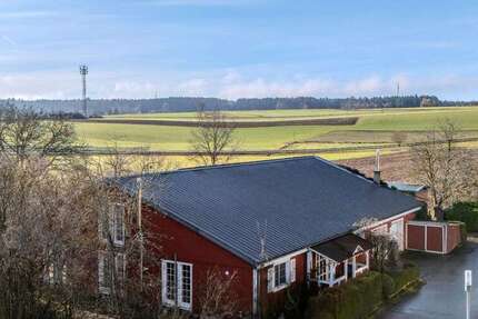 Haus Königsfeld im Schwarzwald - 6 Zimmer, 290 m&sup2;, 579.000&euro; | Angebot:24263361