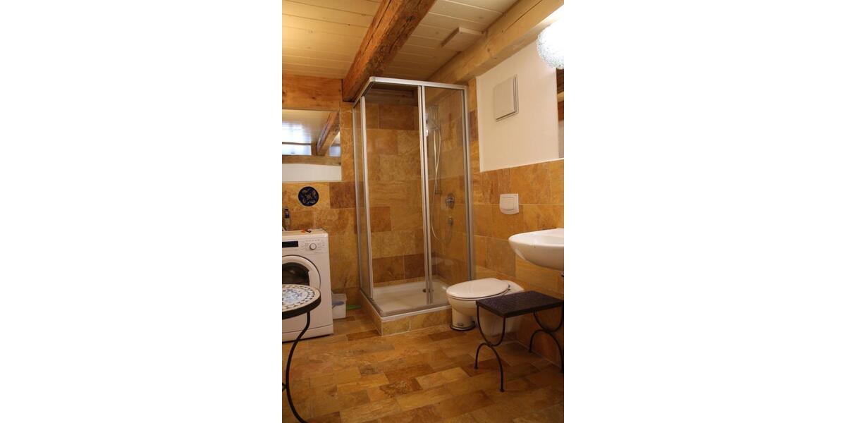 Etagenwohnung Titisee-Neustadt Neustadt - 6 Zimmer, 170 m&sup2;, 2.050&euro; | Angebot:25282584