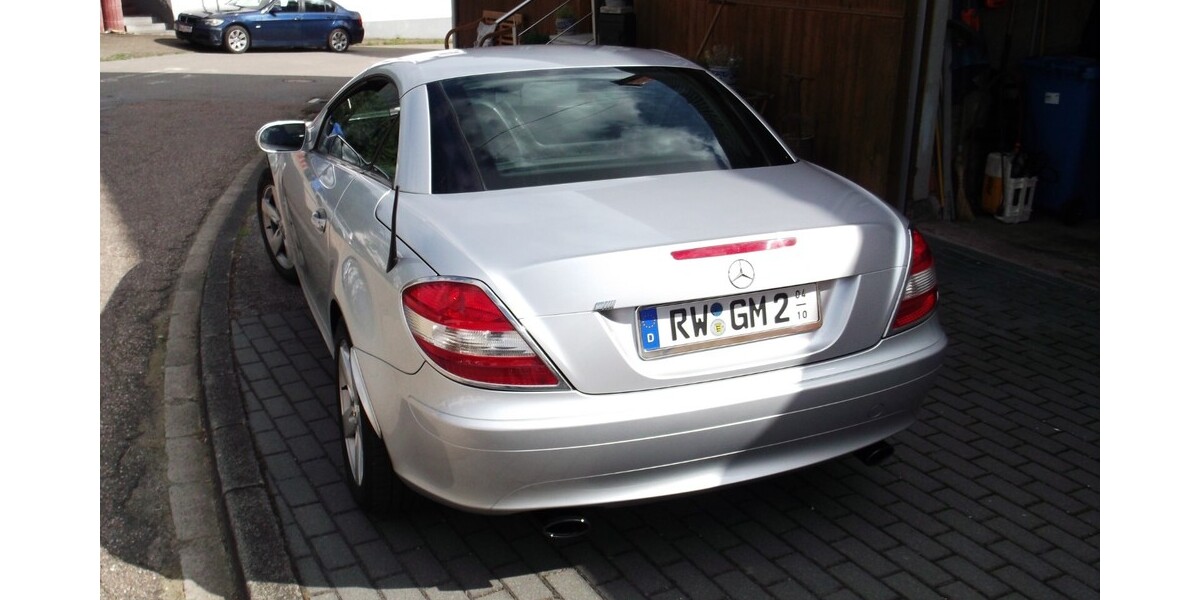 Mercedes-Benz SLK 299.999 km 5.500 &euro; Fluorn-Winzeln 78737
