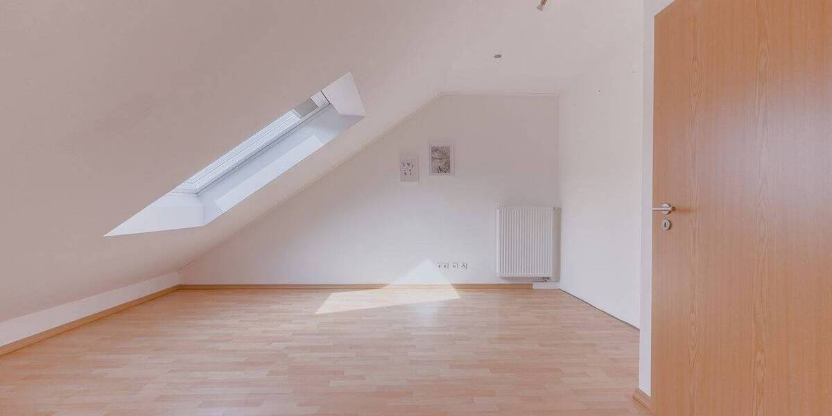 Reihenmittelhaus Villingen-Schwenningen Villingen - 5 Zimmer, 136 m&sup2;, 412.000&euro; | Angebot:26502021