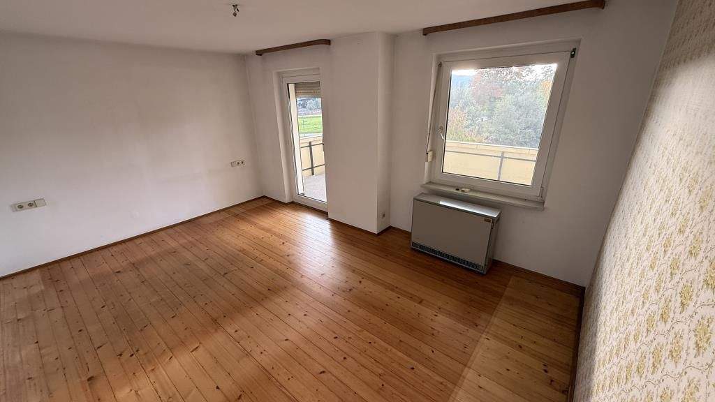 Mehrfamilienhaus, Wohnhaus St. Georgen Peterzell - 9 Zimmer, 185 m&sup2;, 260.000&euro; | Angebot:25701098