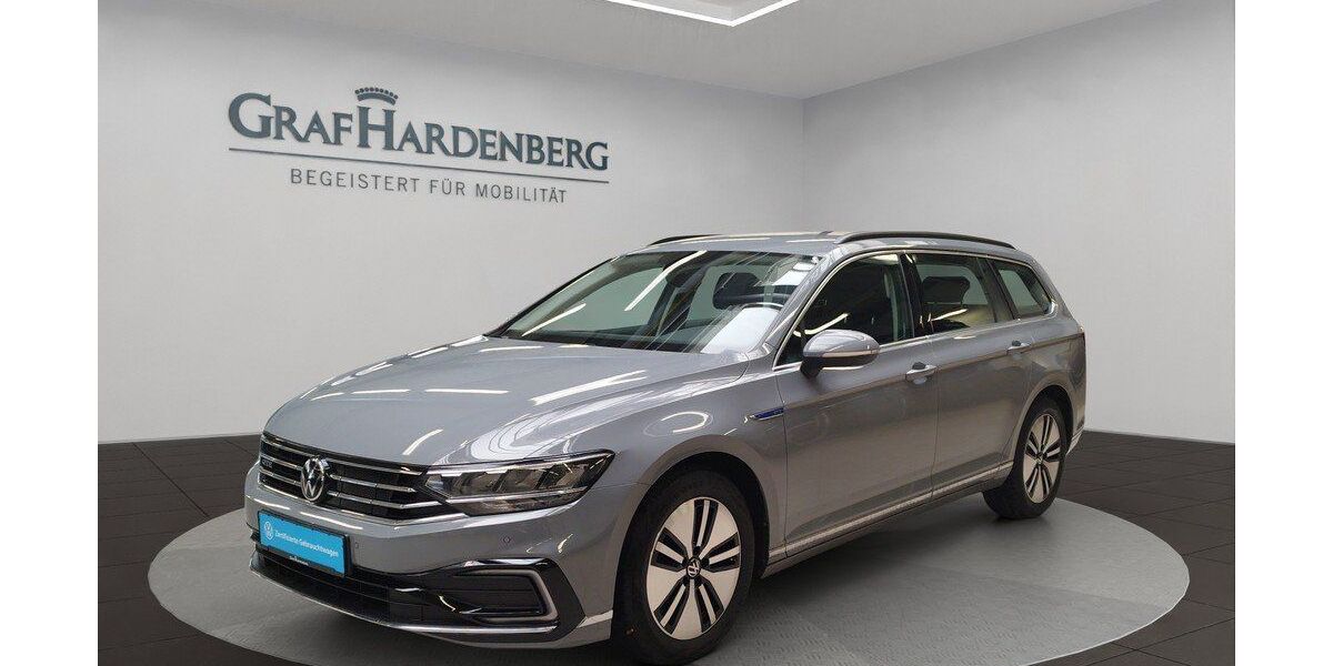 VW Passat Variant 82.100 km 22.530 &euro; Tuttlingen 78532