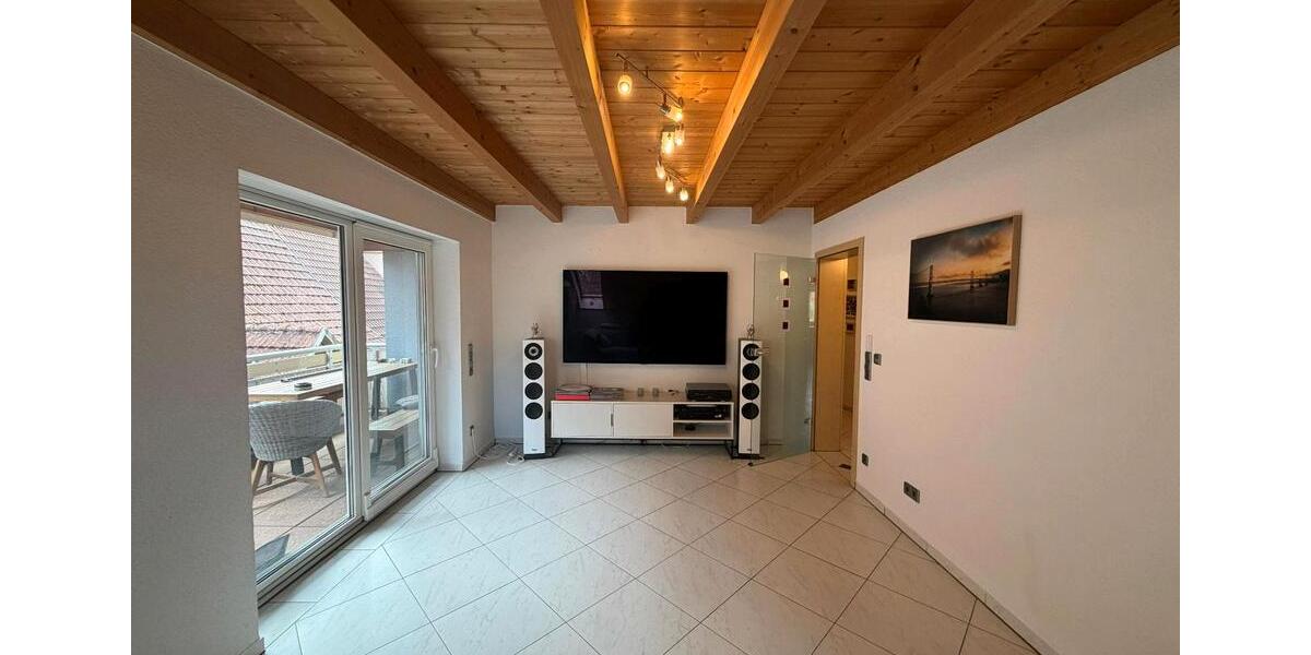 Etagenwohnung Schramberg - 3 Zimmer, 125 m&sup2;, 1.050&euro; | Angebot:26626702