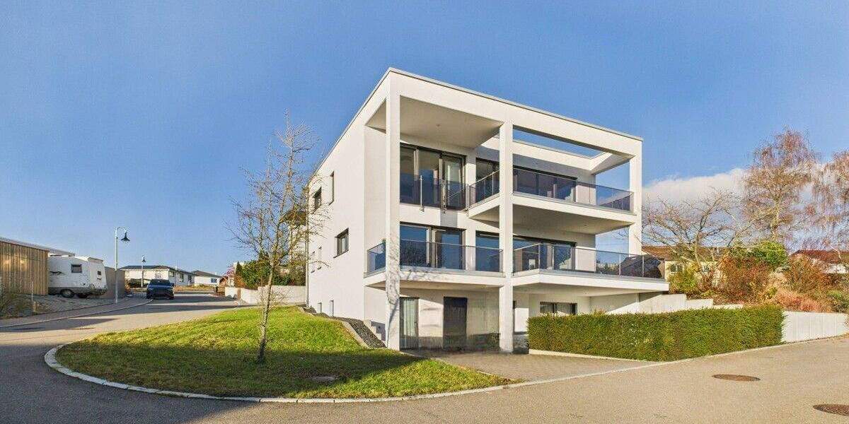 Einfamilienhaus Dunningen - 7 Zimmer, 265 m&sup2;, 990.000&euro; | Angebot:25775412