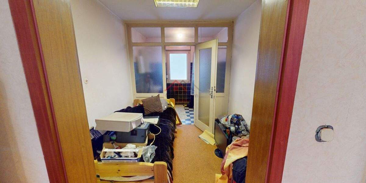 Doppelhaushälfte Tuttlingen - 6 Zimmer, 150 m&sup2;, 135.000&euro; | Angebot:25667764