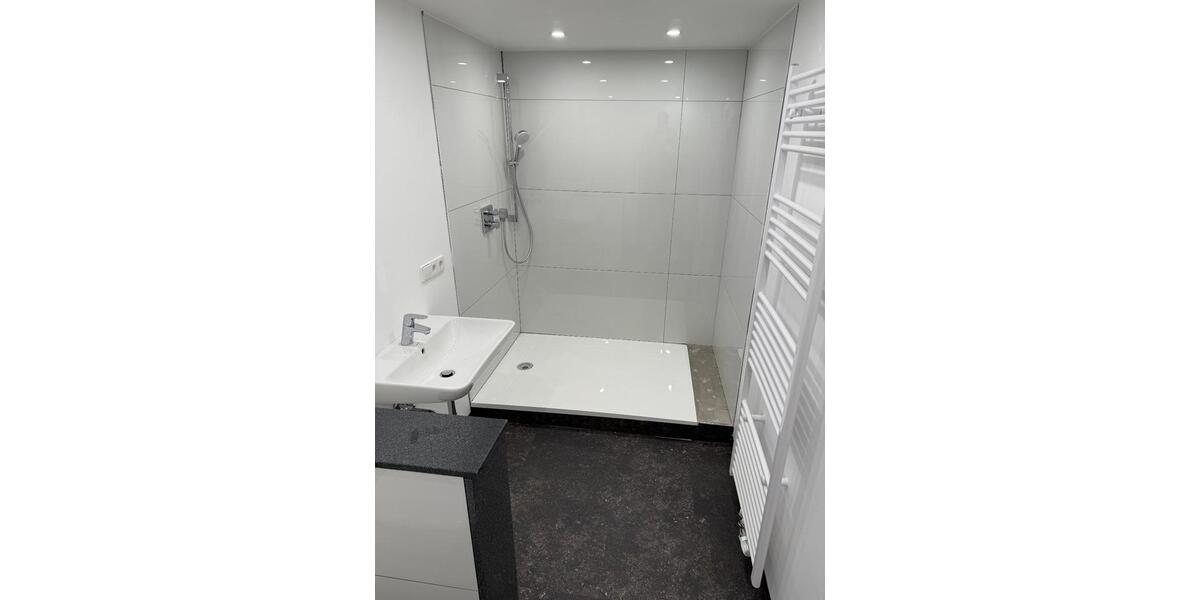 Maisonettenwohnung Villingen-Schwenningen Schwenningen - 3.5 Zimmer, 120 m&sup2;, 1.000&euro; | Angebot:25328088