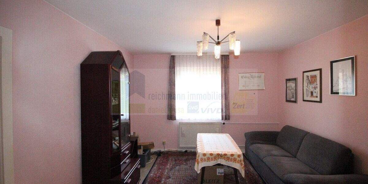 Mehrfamilienhaus, Wohnhaus Donaueschingen - 7 Zimmer, 111 m&sup2;, 239.000&euro; | Angebot:25821284
