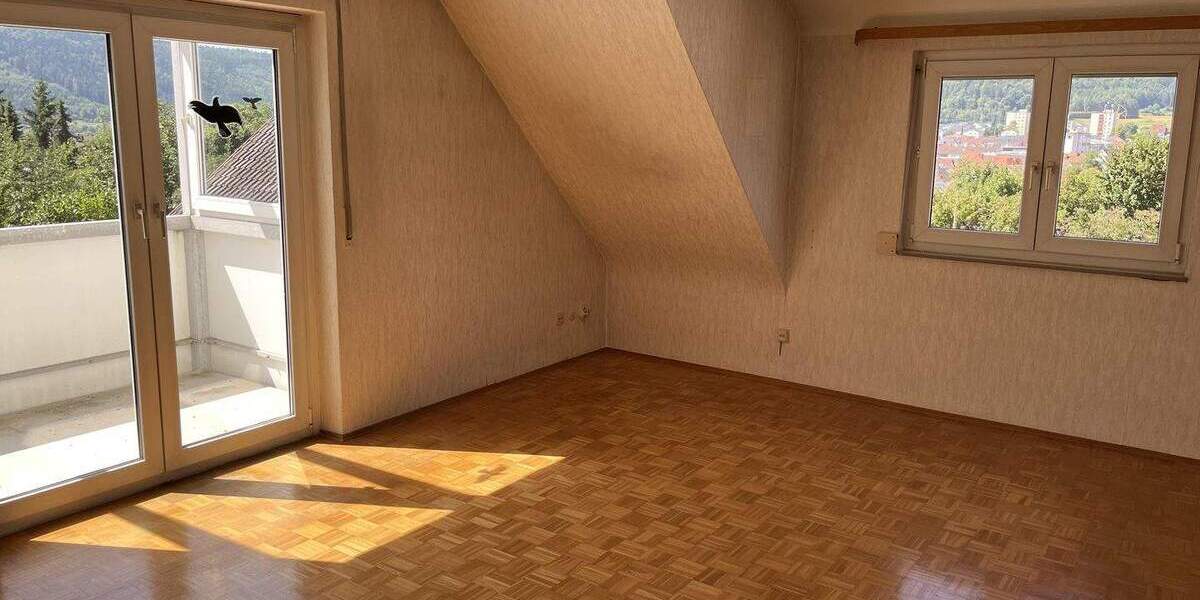 Mehrfamilienhaus, Wohnhaus Wurmlingen - 6 Zimmer, 172 m&sup2;, 398.000&euro; | Angebot:25732039