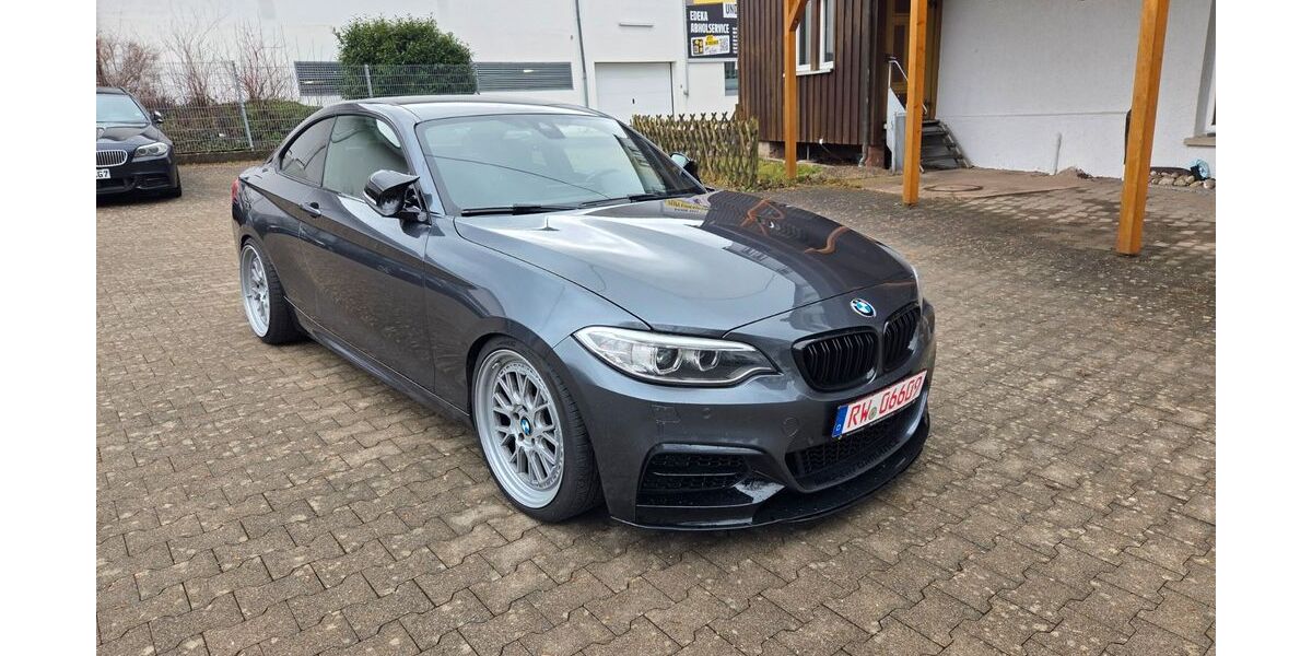 BMW M240i 161.000 km 27.500 &euro; Schramberg 78713