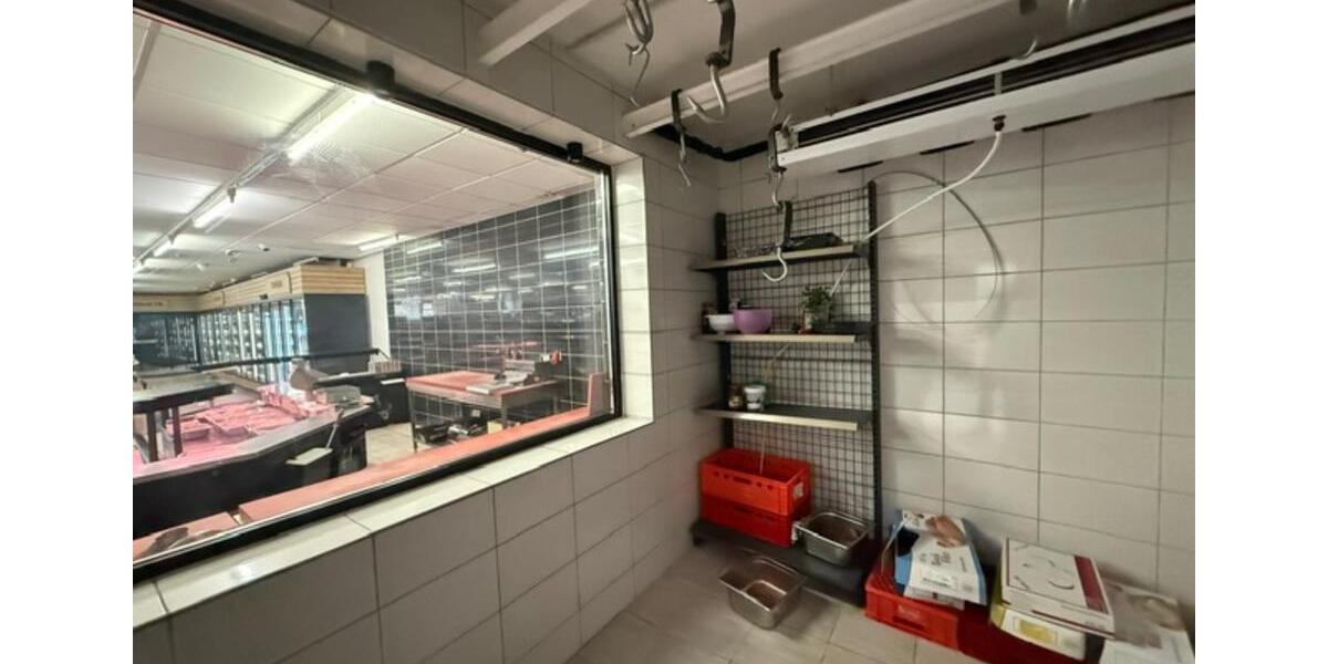 Gewerbeobjekt Villingen-Schwenningen Schwenningen - 2.500&euro; | Angebot:25698418