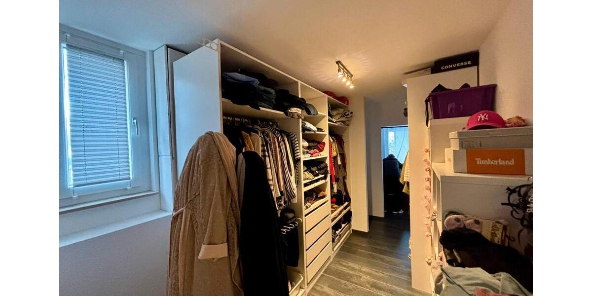 Doppelhaushälfte Villingen-Schwenningen Schwenningen - 5.5 Zimmer, 136 m&sup2;, 459.000&euro; | Angebot:26048202