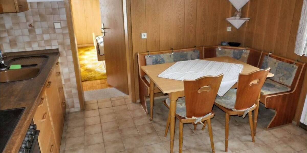 Mehrfamilienhaus, Wohnhaus Tuningen - 6 Zimmer, 132 m&sup2;, 310.000&euro; | Angebot:25676915