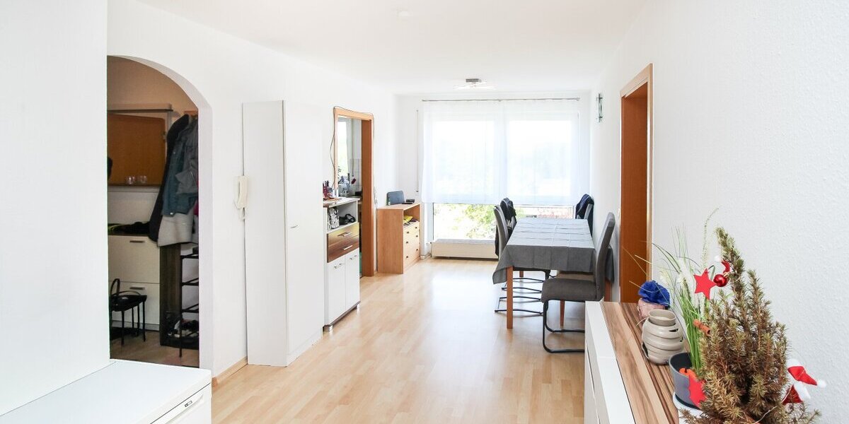 Großzügige 4,5-Zimmer-Wohnung mit Balkon, 2 Bädern & Garage in ruhiger Lage von Sulgen - Etagenwohnung Schramberg Sulgen | Angebot:26443295