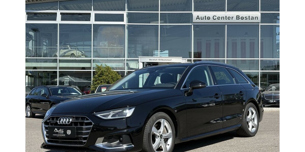 Audi A4 40 TDI quattro advanced ACC/DAB/NAVI/AHK/LED 71.953 km 24.900 &euro; Villingen-Schwenningen 78054