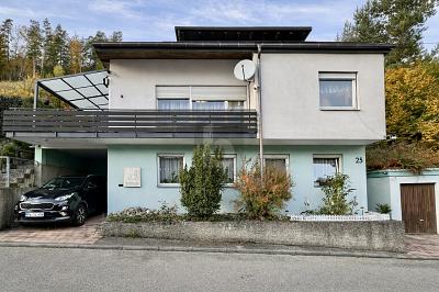 FAMILIENHAUS MIT PV-ANLAGE, BATTERIESPEICHER & WALLBOX - Einfamilienhaus Oberndorf am Neckar | Angebot:25879810