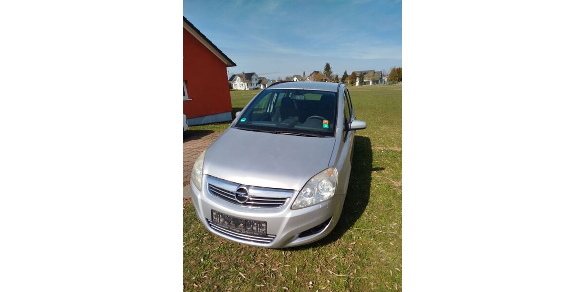 Opel Zafira 191.000 km 1.900 &euro; Hardt 78739