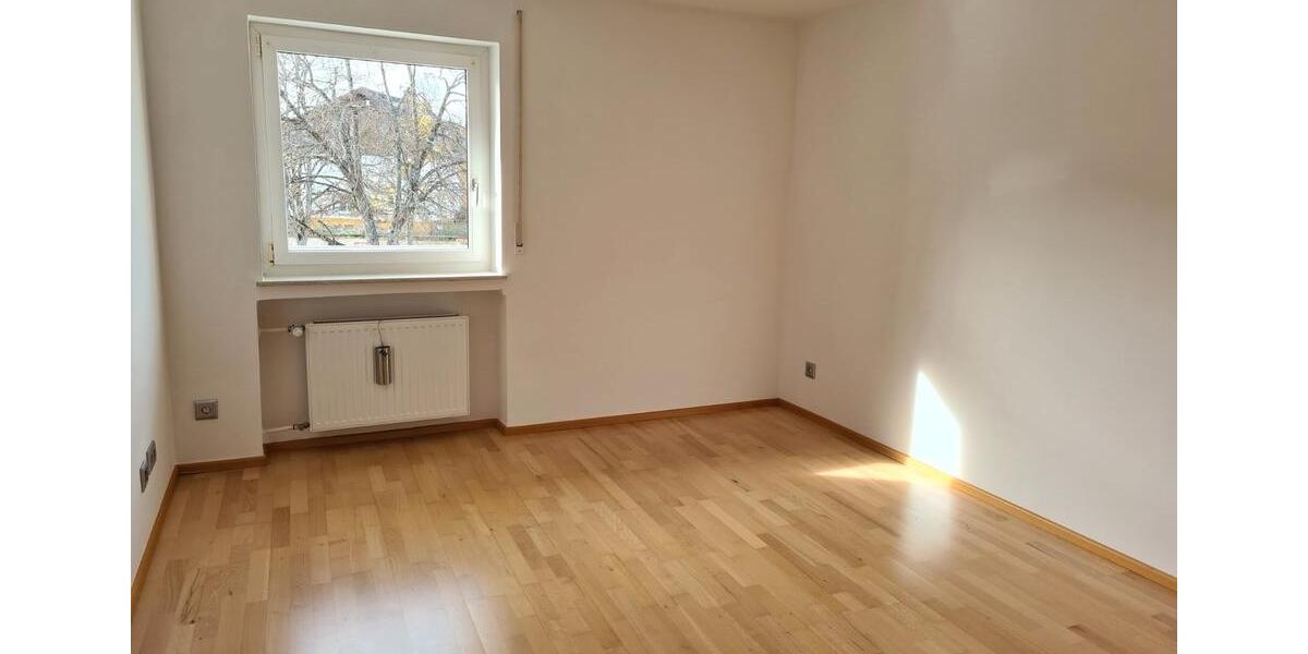 Etagenwohnung Königsfeld im Schwarzwald - 5 Zimmer, 120 m&sup2;, 1.250&euro; | Angebot:26506970