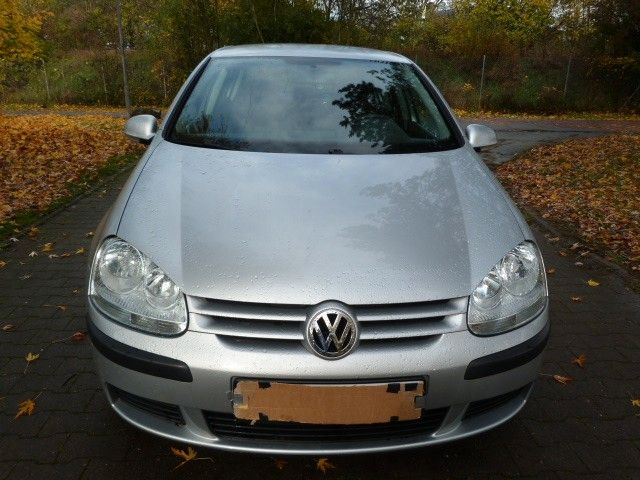 VW Golf 160.000 km 3.850 &euro; Tuttlingen 78532