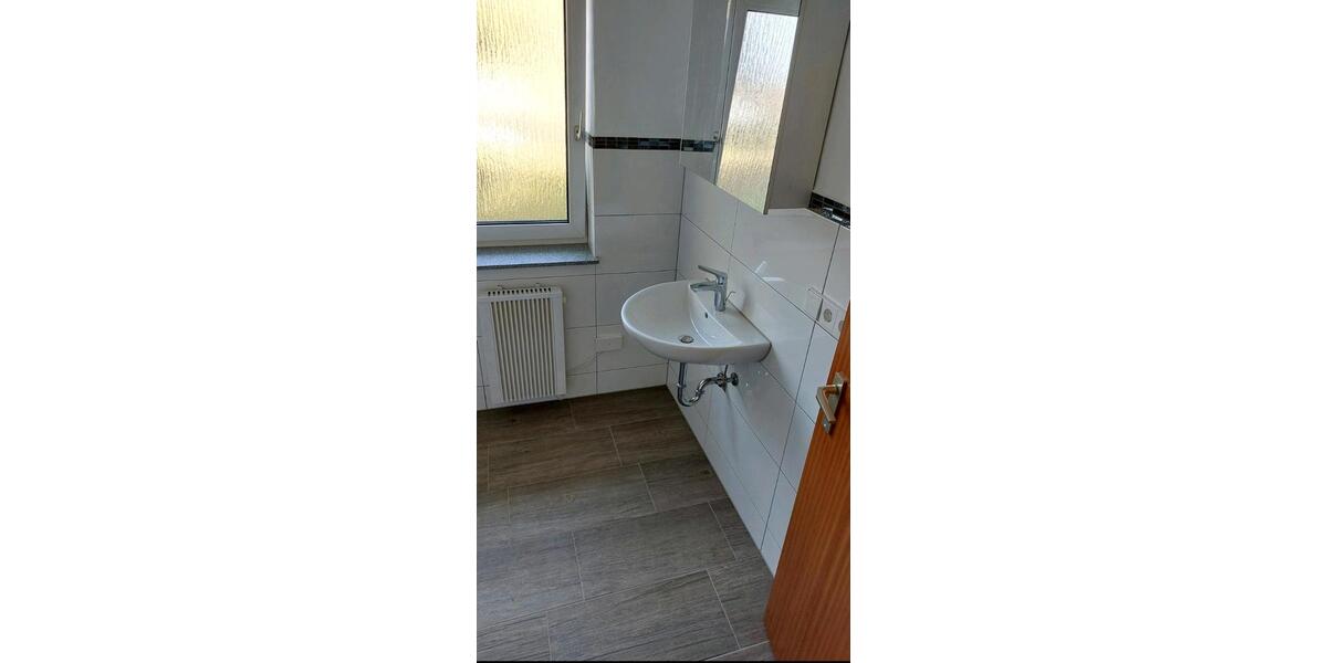 Etagenwohnung Villingen-Schwenningen Schwenningen - 2 Zimmer, 63 m&sup2;, 708&euro; | Angebot:26273674