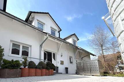 Haus Villingen-Schwenningen Schwenningen - 5.5 Zimmer, 108 m&sup2;, 420.000&euro; | Angebot:26183936