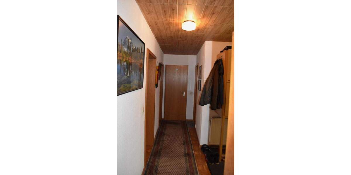 Einfamilienhaus Königsfeld im Schwarzwald Neuhausen - 4 Zimmer, 140 m&sup2;, 197.500&euro; | Angebot:25732271