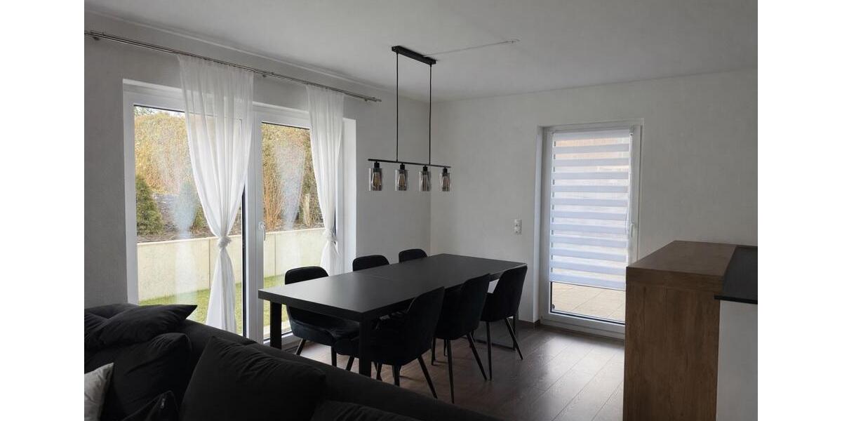 Erdgeschoßwohnung Trossingen - 4.5 Zimmer, 99 m&sup2;, 460.000&euro; | Angebot:26305463