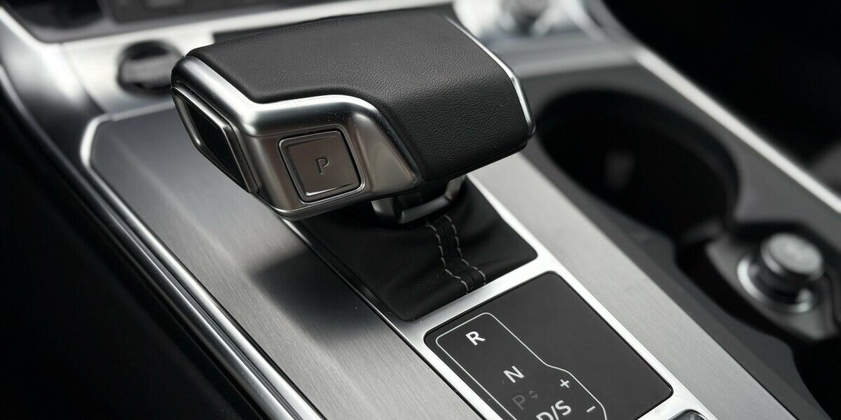 Audi A6 Avant 40 TDI quattro S-LINE/KAMERA/NAVI/ACC 23.203 km 41.900 &euro; Villingen-Schwenningen 78054