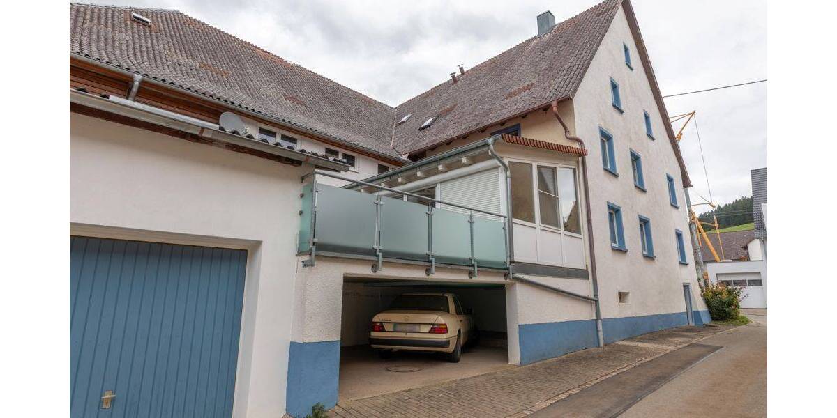 Bauernhaus, Landhaus Hüfingen Fürstenberg - 6 Zimmer, 262 m&sup2;, 349.900&euro; | Angebot:25671057