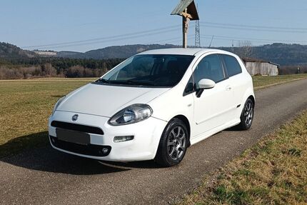 Fiat Grande Punto 169.000 km 2.500 &euro; Denkingen 78588