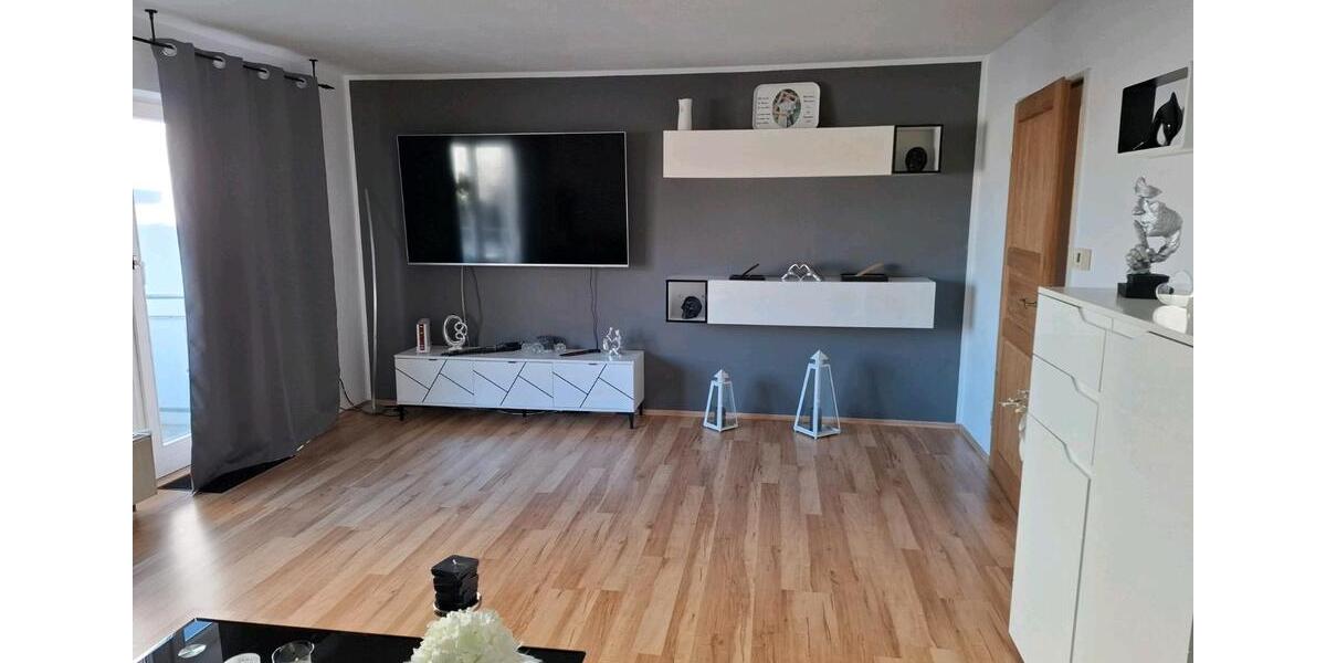 Etagenwohnung Tuttlingen - 2.5 Zimmer, 74 m&sup2;, 675&euro; | Angebot:25922241