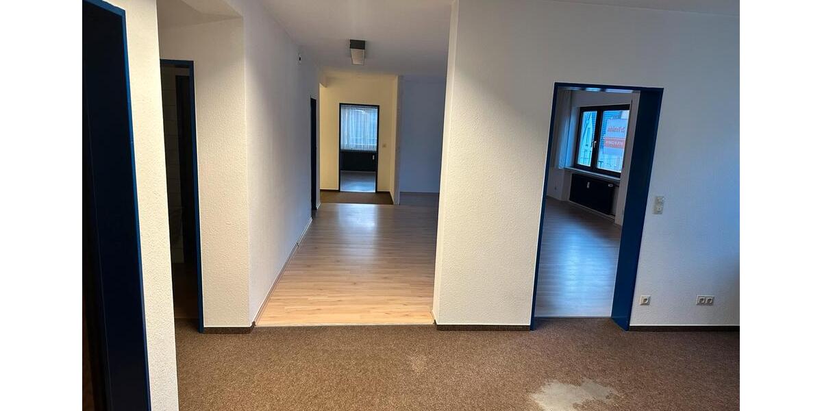 Gewerbeobjekt Villingen-Schwenningen Schwenningen - 2.850&euro; | Angebot:24522564