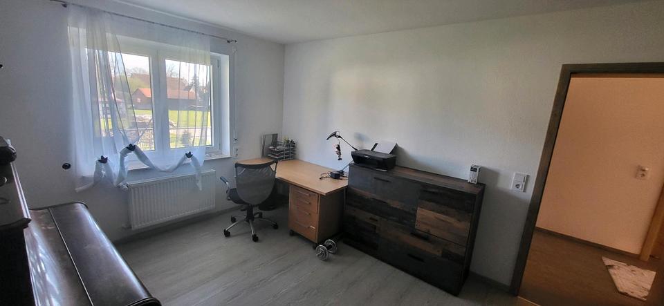 Etagenwohnung Dietingen - 6 Zimmer, 133 m&sup2;, 1.000&euro; | Angebot:26566573