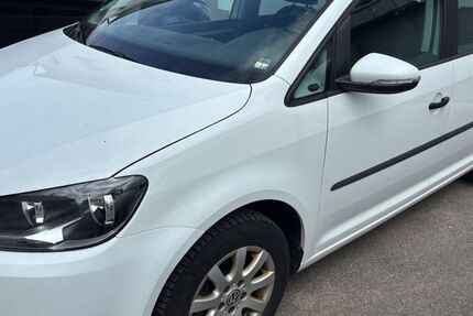 VW Touran 175.000 km 5.900 &euro; Schramberg 78713