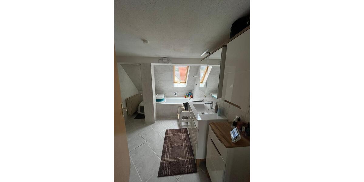 Maisonettenwohnung Dürbheim - 3.5 Zimmer, 84 m&sup2;, 790&euro; | Angebot:25725040