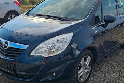 Opel Meriva 106.000 km 2.350 &euro; Schömberg 72355