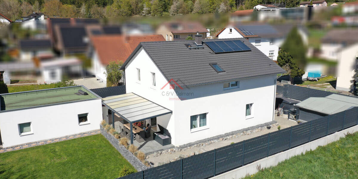 Einfamilienhaus Geisingen - 6 Zimmer, 195 m&sup2;, 769.000&euro; | Angebot:26499854