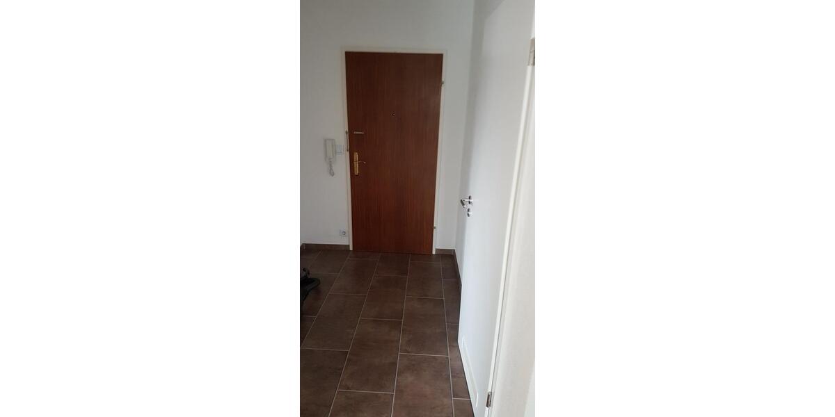 Etagenwohnung Villingen-Schwenningen Schwenningen - 3 Zimmer, 77 m&sup2;, 220.000&euro; | Angebot:25570784