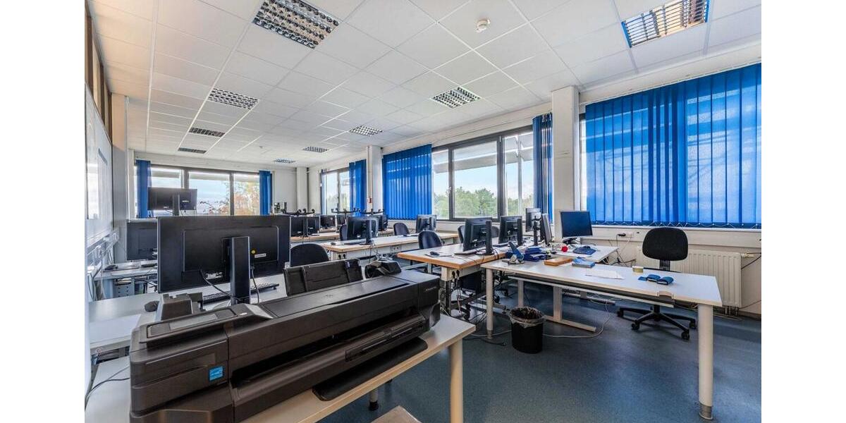 Gewerbeobjekt Villingen-Schwenningen Schwenningen - 4.035&euro; | Angebot:24662040