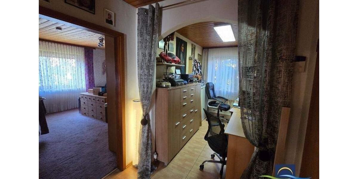 Mehrfamilienhaus, Wohnhaus Villingen-Schwenningen Villingen - 5 Zimmer, 166 m&sup2;, 299.000&euro; | Angebot:25670453