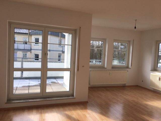 Etagenwohnung Trossingen - 3 Zimmer, 85 m&sup2;, 890&euro; | Angebot:25747334
