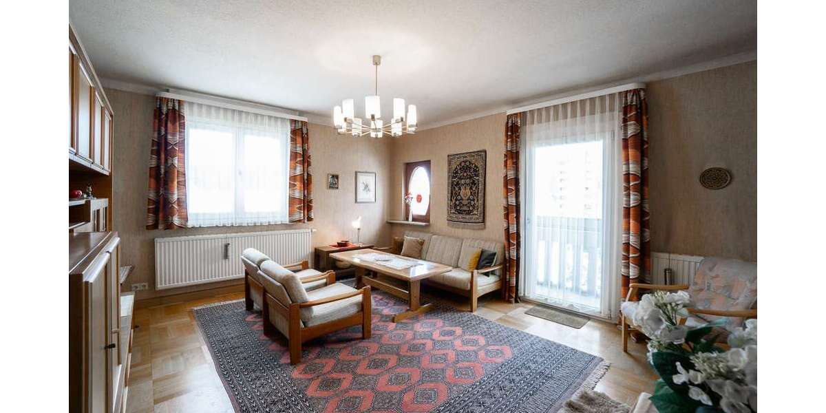 Etagenwohnung Tuttlingen - 4 Zimmer, 125 m&sup2;, 199.000&euro; | Angebot:23359315