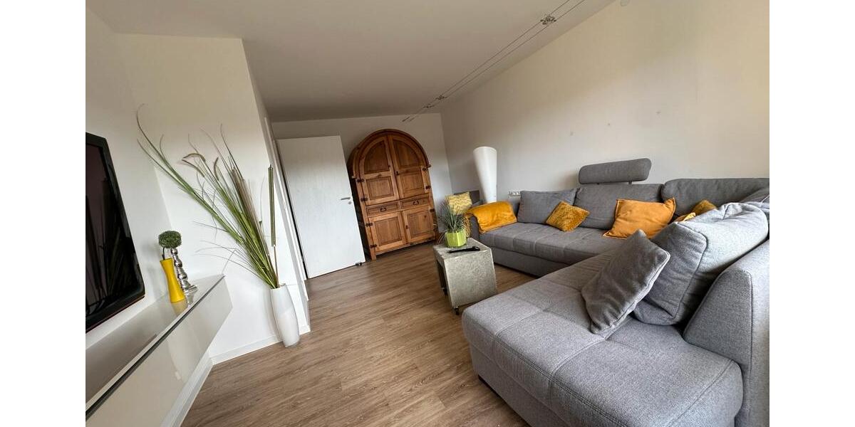 Etagenwohnung Villingen-Schwenningen Schwenningen - 2 Zimmer, 58 m&sup2;, 1.190&euro; | Angebot:25414400