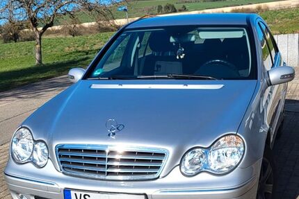 Mercedes-Benz C 180 161.000 km 3.400 &euro; Donaueschingen 78166