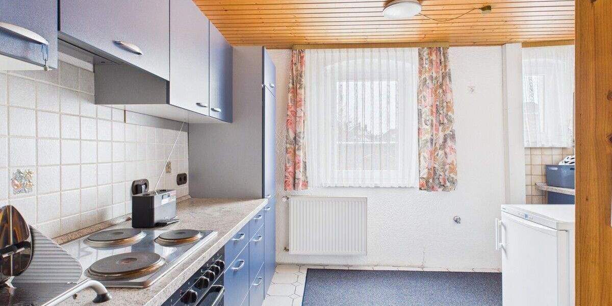 Doppelhaushälfte Rottweil - 6 Zimmer, 150 m&sup2;, 375.000&euro; | Angebot:25683353