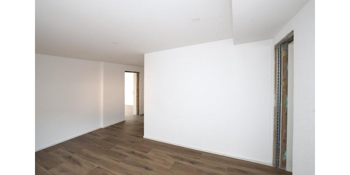 Etagenwohnung Tuttlingen - 3 Zimmer, 95 m&sup2;, 1.090&euro; | Angebot:25856654