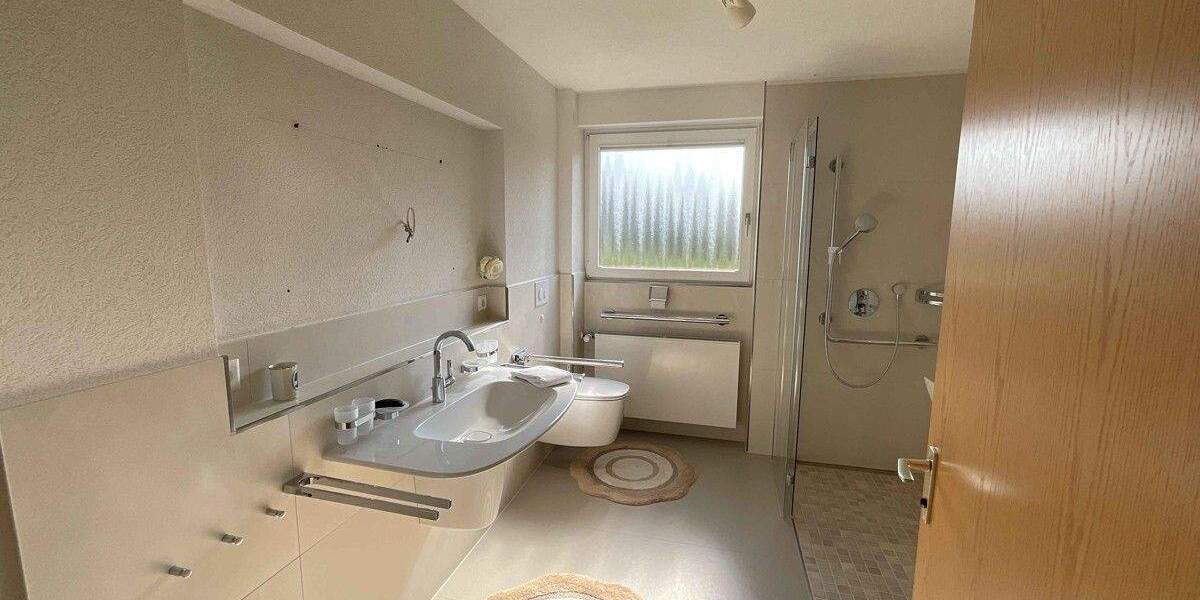 Bungalow Villingen-Schwenningen Villingen - 1 Zimmer, 315 m&sup2;, 698.000&euro; | Angebot:25685285