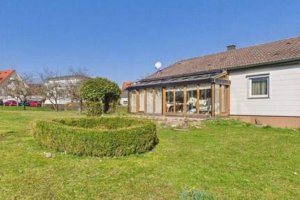 Haus Rottweil-Hausen Hausen - 5 Zimmer, 98 m&sup2;, 349.000&euro; | Angebot:25912181