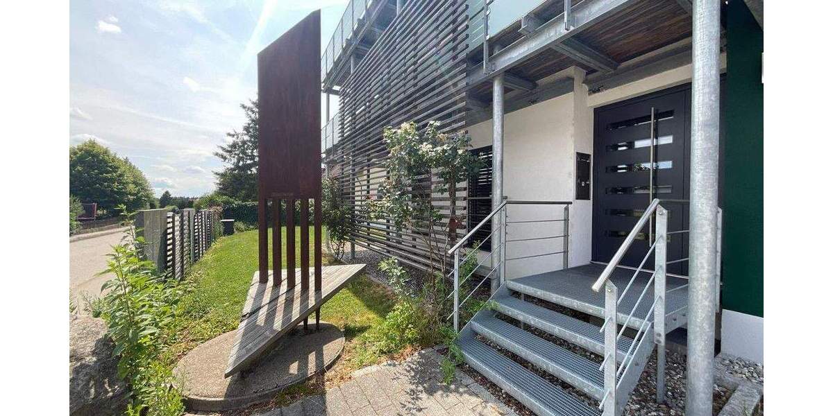 Einfamilienhaus Bonndorf - 8 Zimmer, 274 m&sup2;, 825.000&euro; | Angebot:25741646